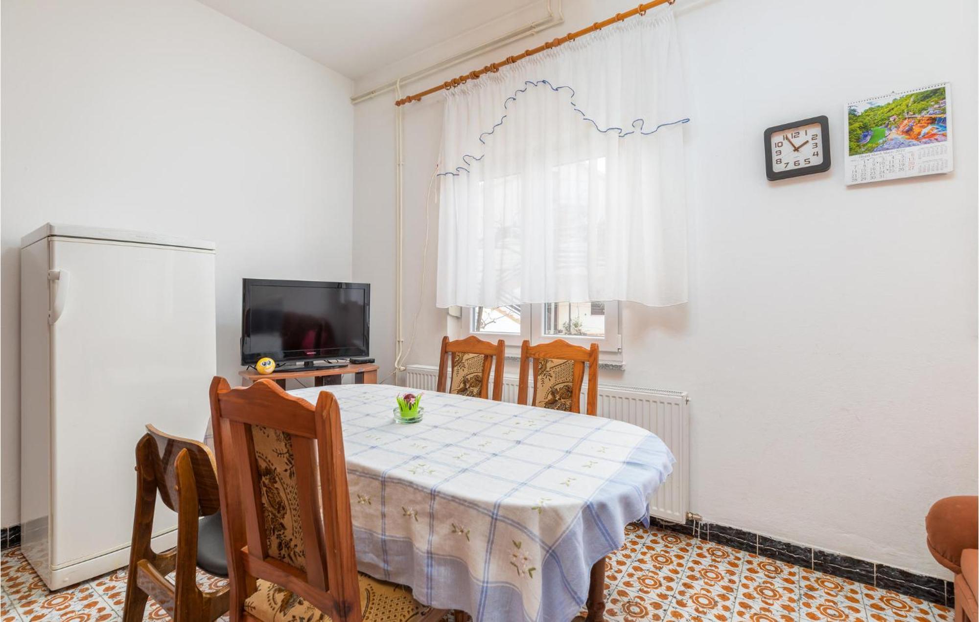 Lovely Apartment In Fazana With Kitchen Экстерьер фото